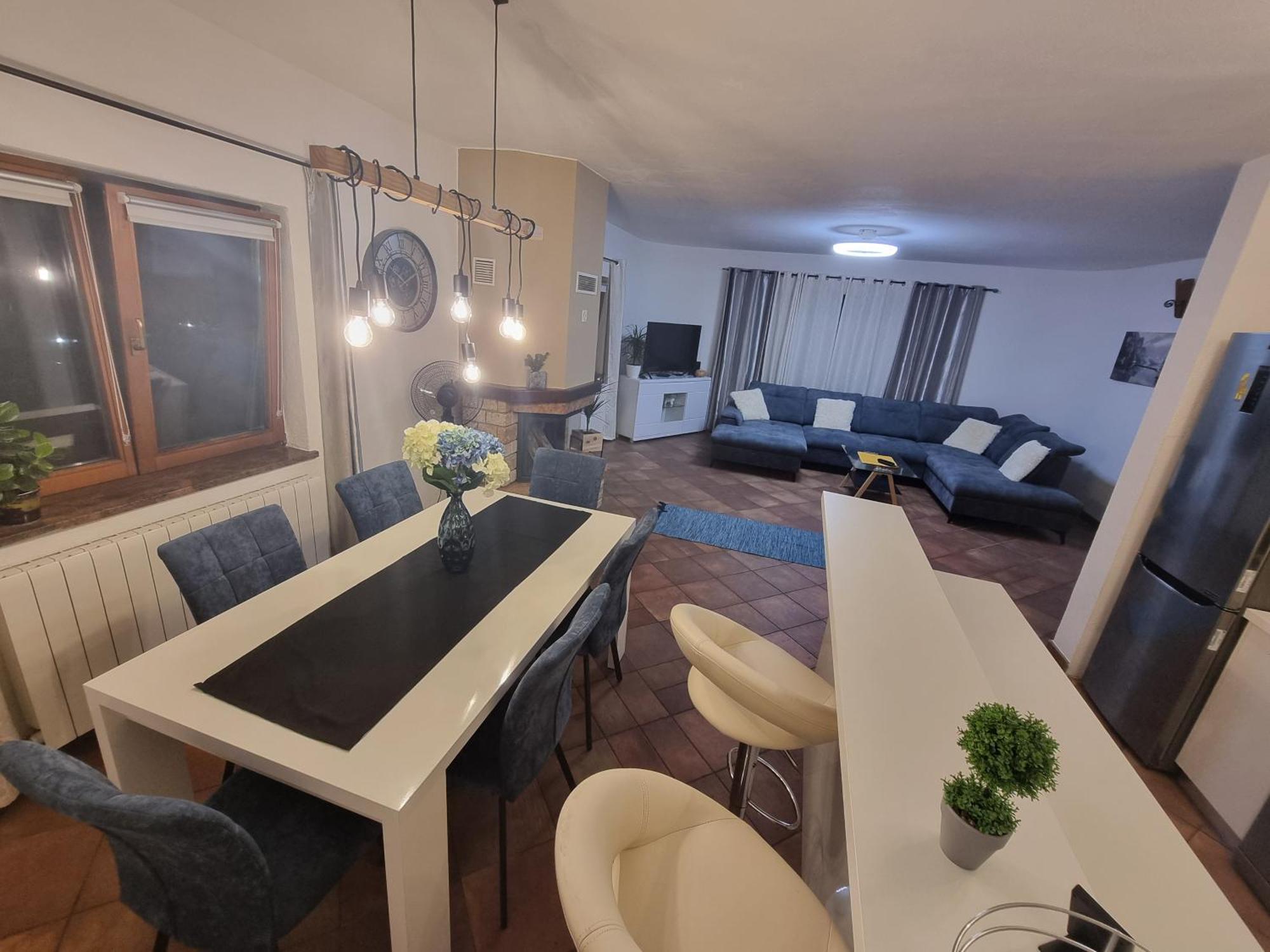 Haus Natura Jurdani Exteriör bild